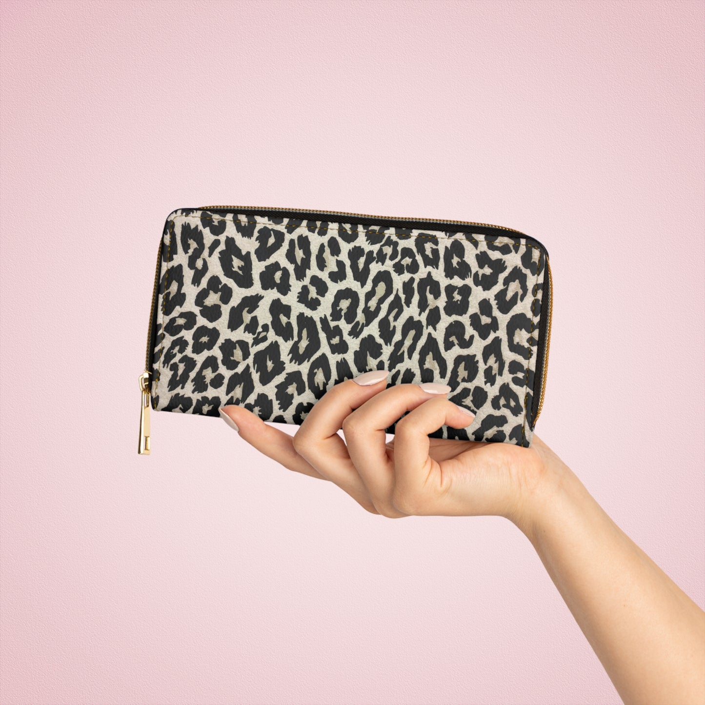 Zipper Wallet - Women's Leopard Everyday Wallet
