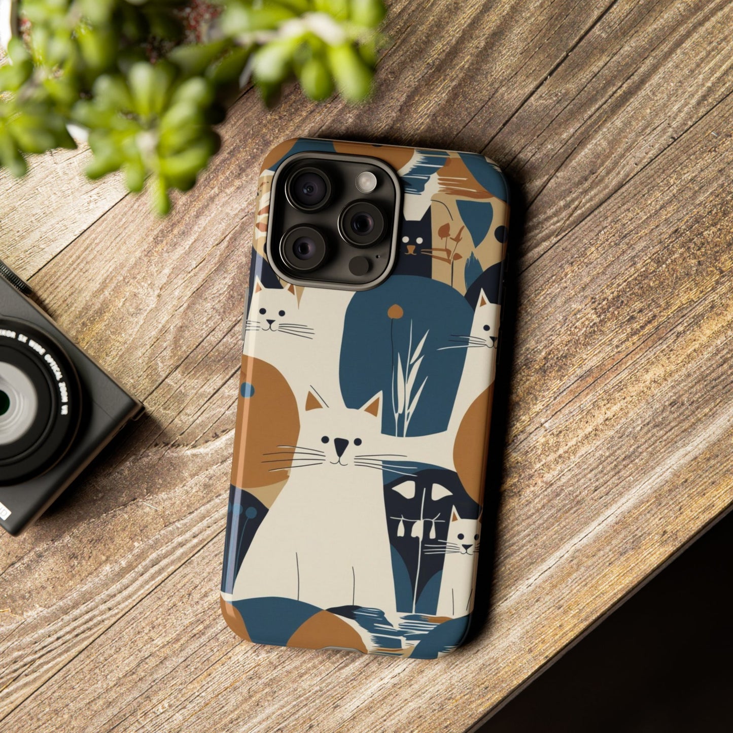 Cat Pattern Phone Case – Retro Abstract Cats Protective iPhone Cover