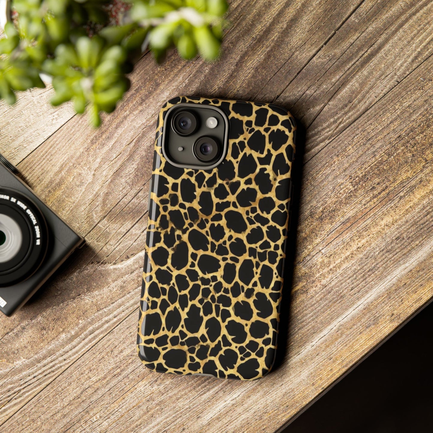 Giraffe Print Tough Phone Case — Durable Leopard-Style Protective Cover