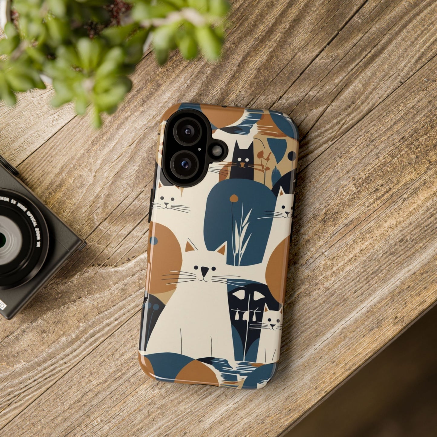 Cat Pattern Phone Case – Retro Abstract Cats Protective iPhone Cover