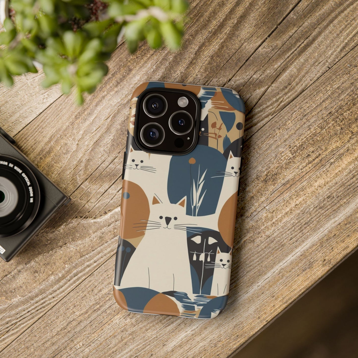 Cat Pattern Phone Case – Retro Abstract Cats Protective iPhone Cover