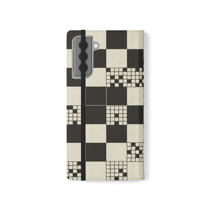 Checkerboard Flip Phone Case – Retro Black & Cream Geometric Wallet Case