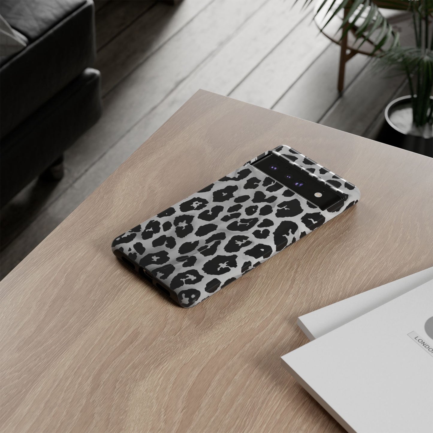 Leopard Print Tough Phone Case – Black & White Animal Pattern Protective Cover