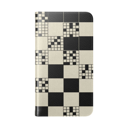 Checkerboard Flip Phone Case – Retro Black & Cream Geometric Wallet Case