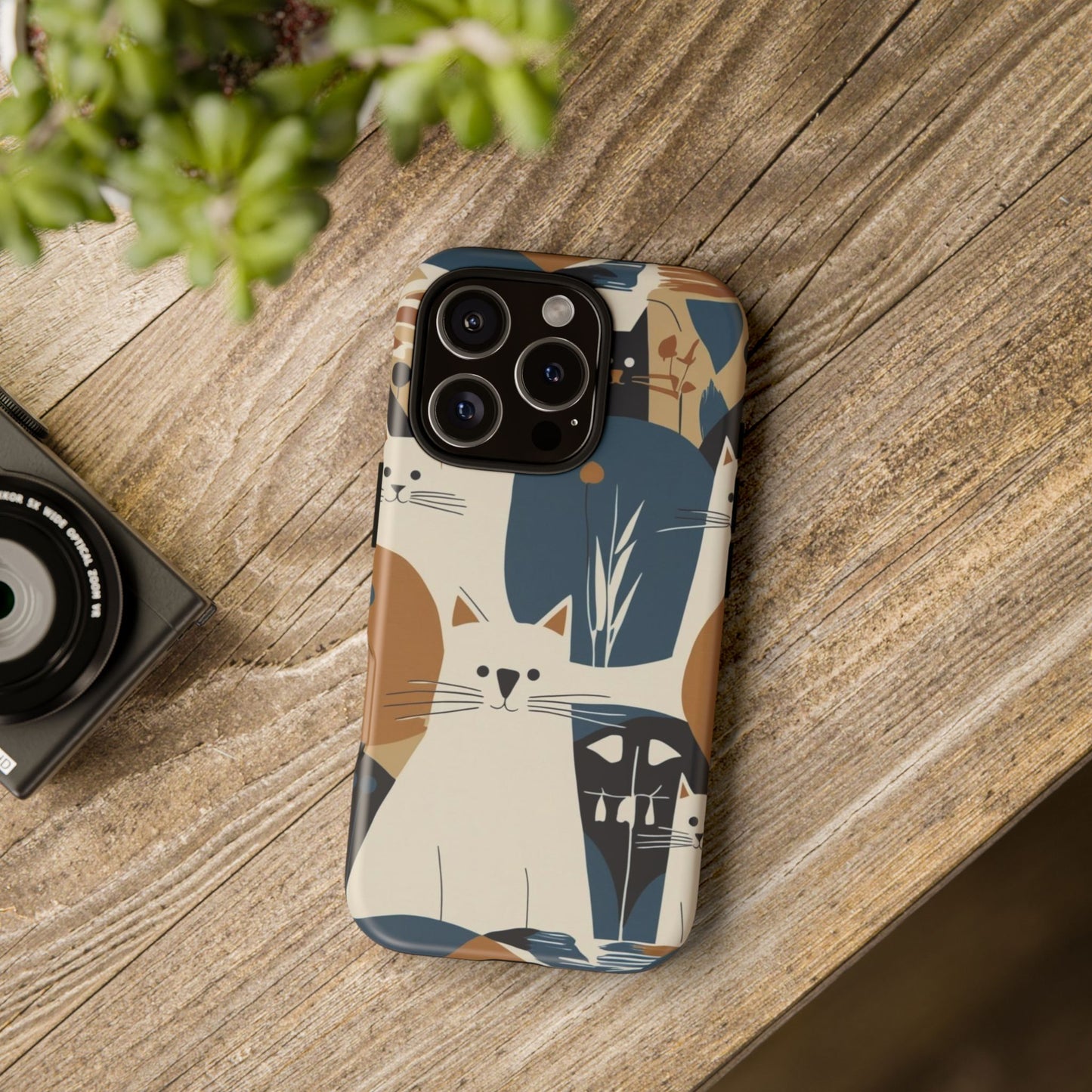 Cat Pattern Phone Case – Retro Abstract Cats Protective iPhone Cover